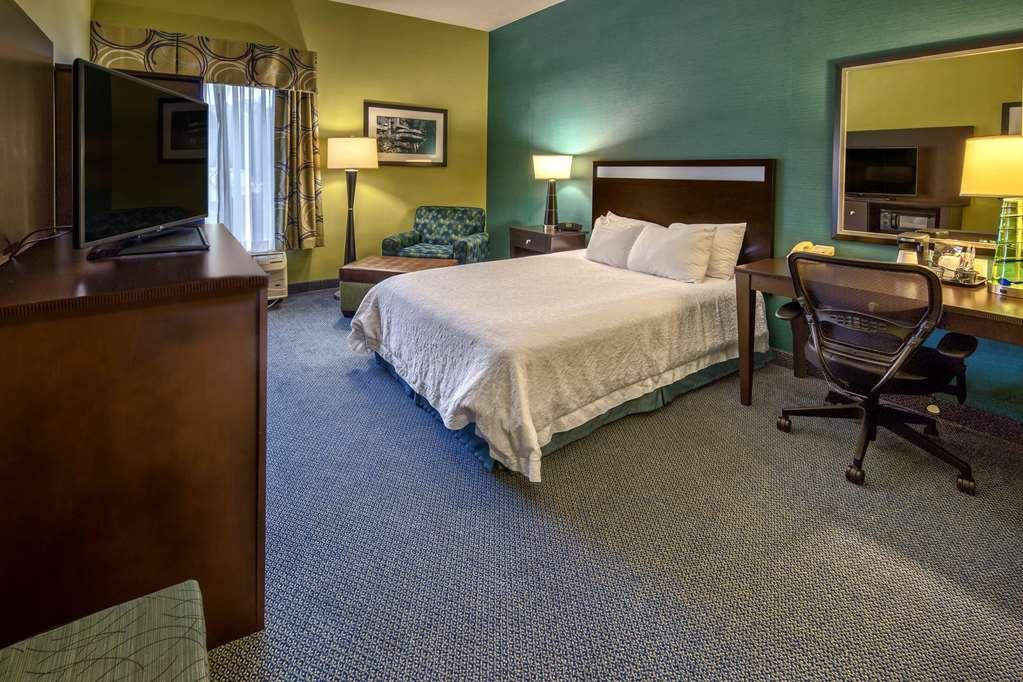 Hampton Inn Greensburg Szoba fotó