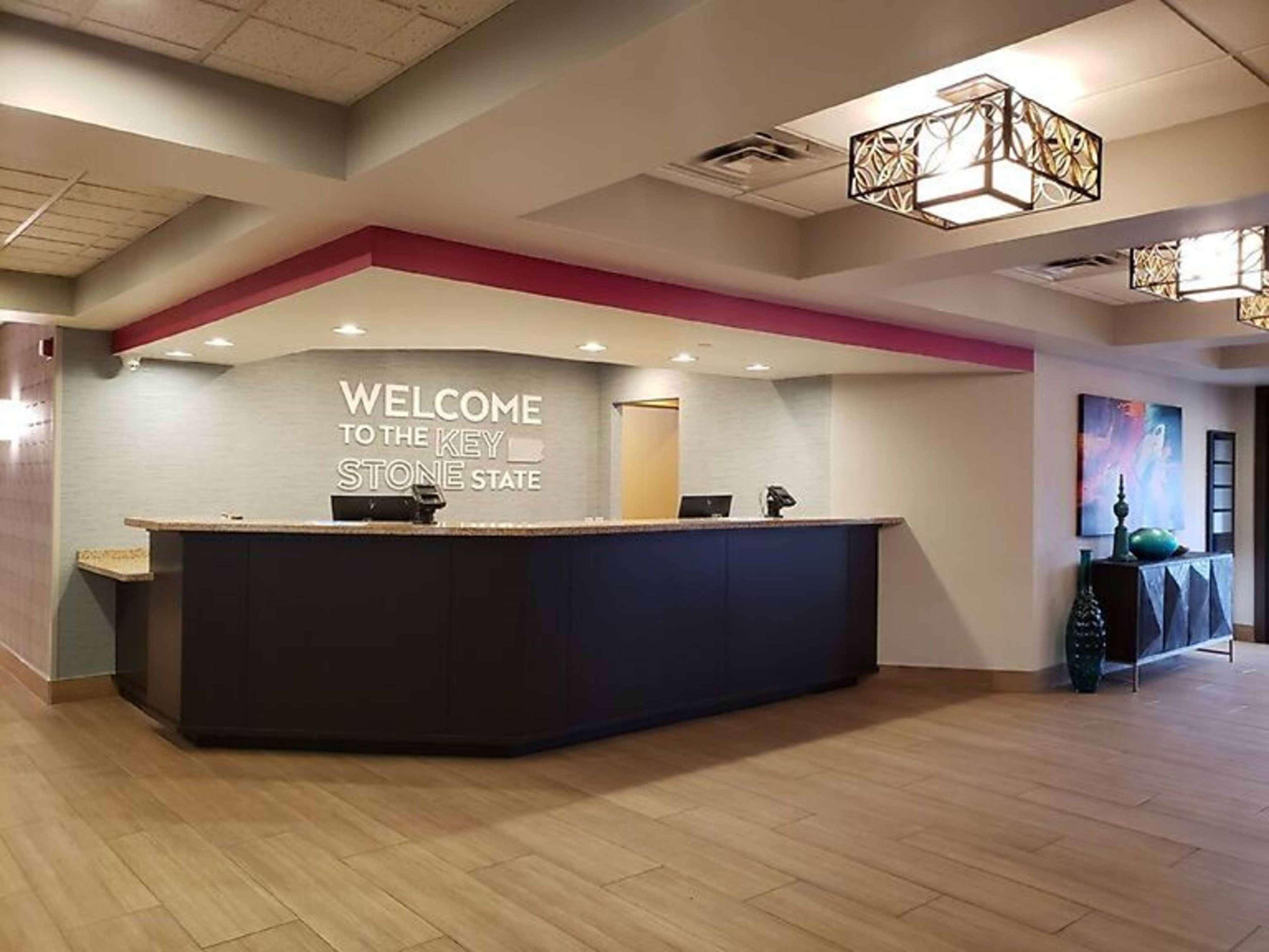 Hampton Inn Greensburg Kültér fotó