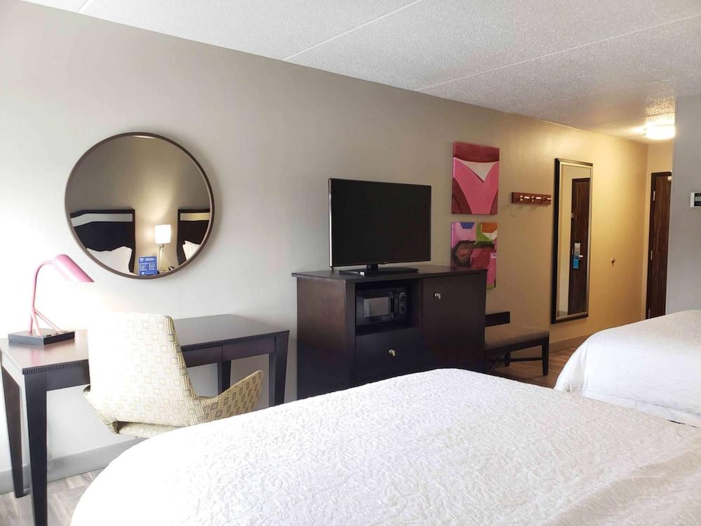 Hampton Inn Greensburg Kültér fotó