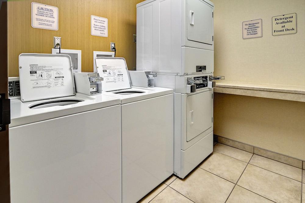 Hampton Inn Greensburg Kültér fotó