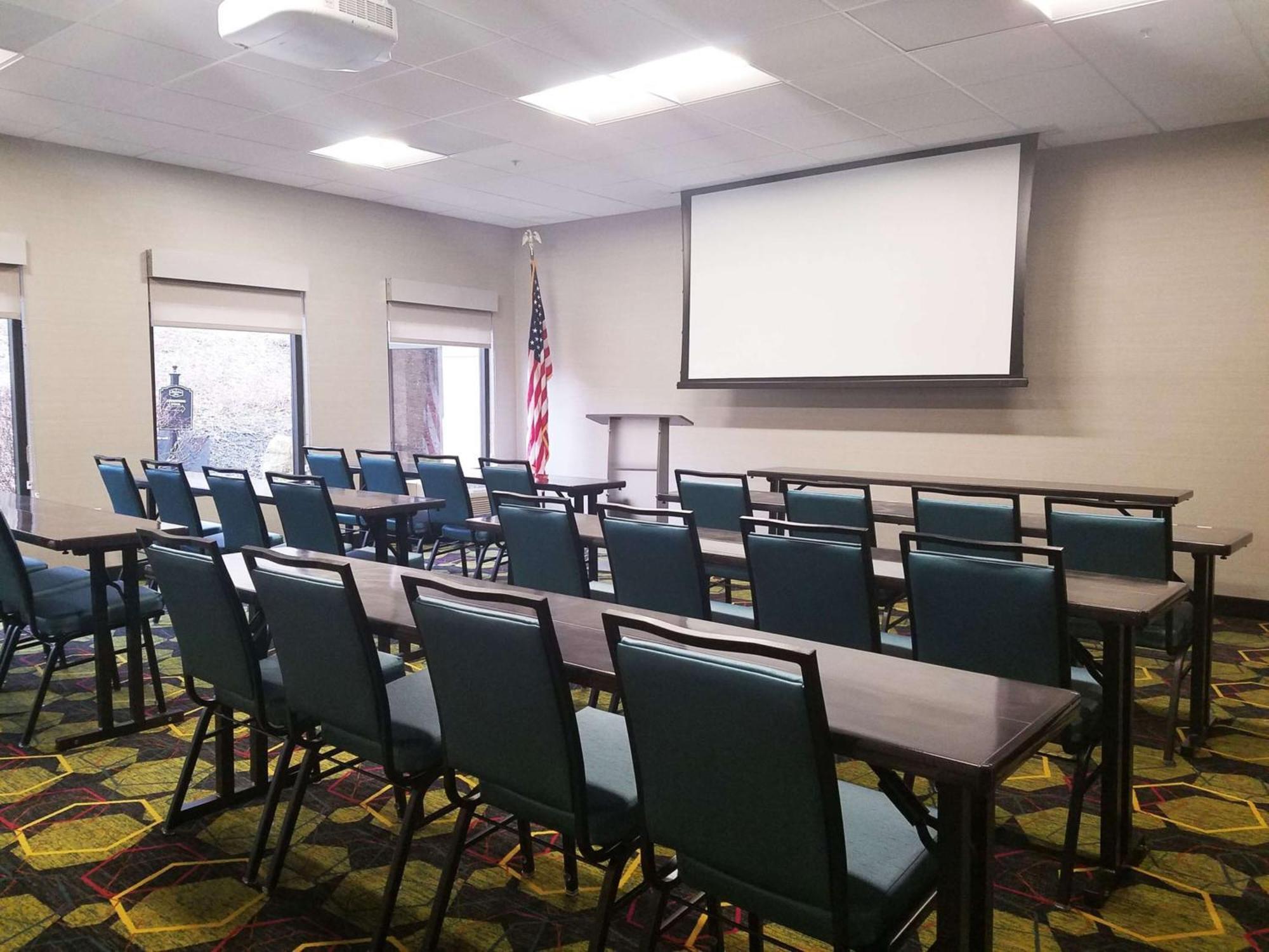 Hampton Inn Greensburg Kültér fotó