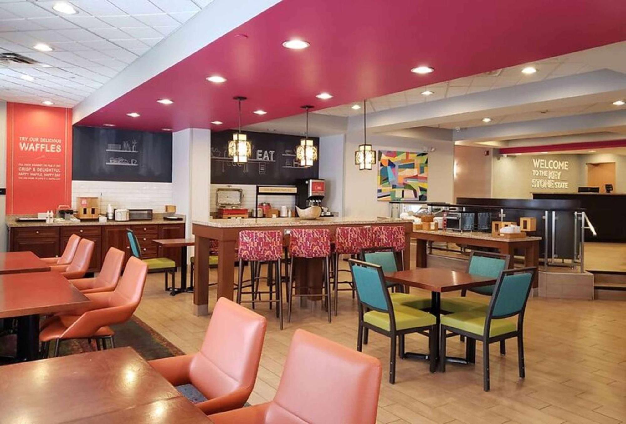 Hampton Inn Greensburg Kültér fotó