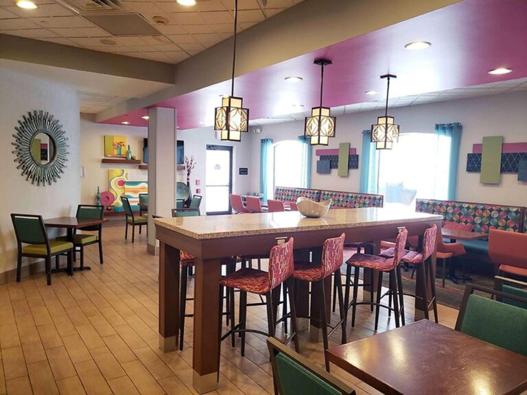 Hampton Inn Greensburg Kültér fotó