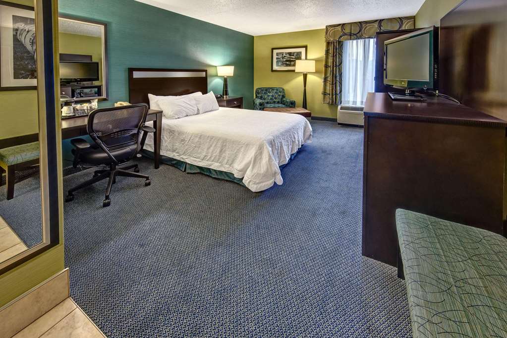 Hampton Inn Greensburg Szoba fotó