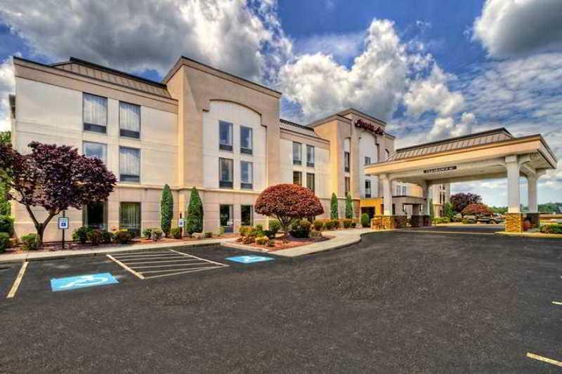 Hampton Inn Greensburg Kültér fotó